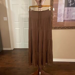 WI Tiered Smocked Long Skirt
